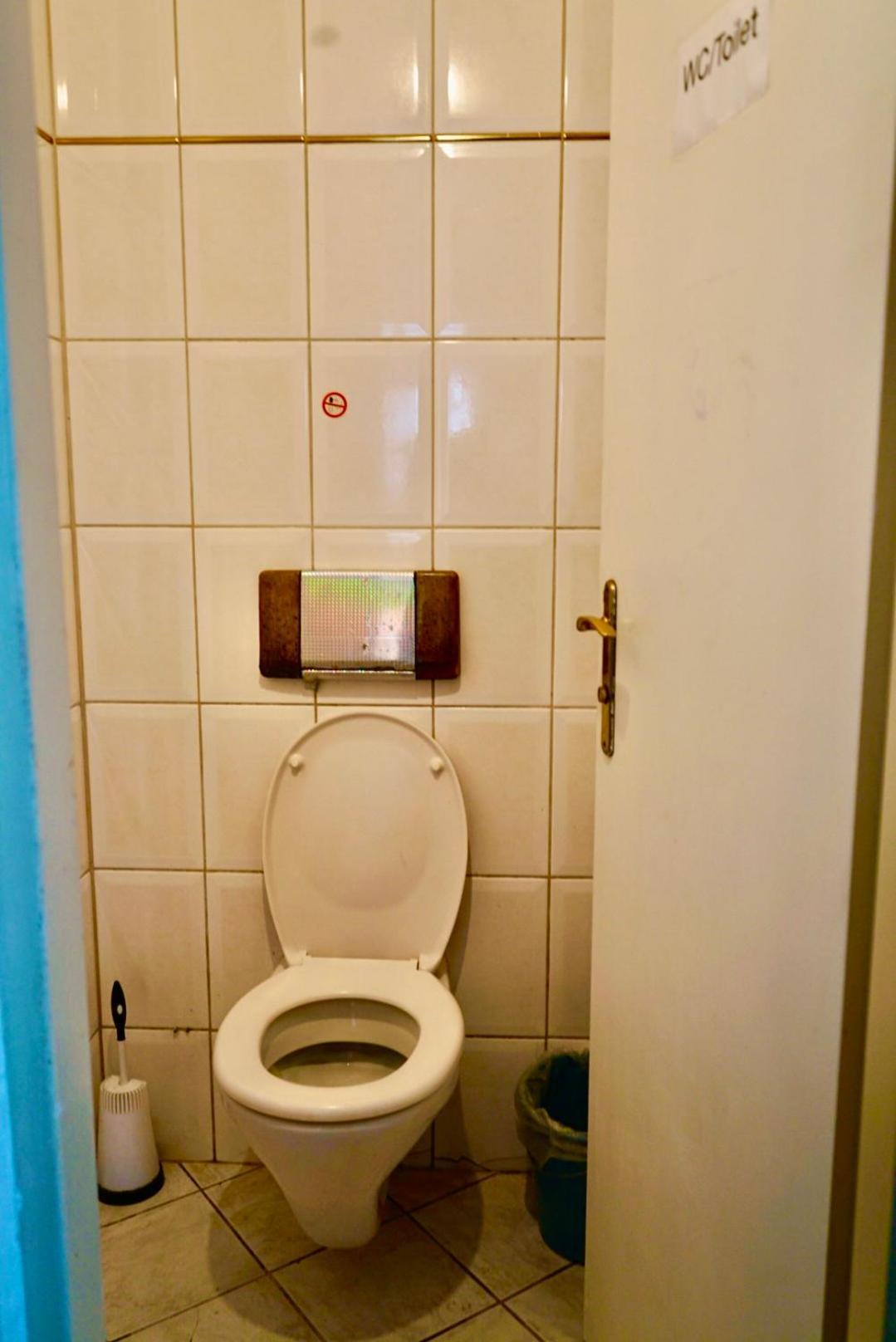 U6 Schoepfwerk Home 5 Виена Екстериор снимка